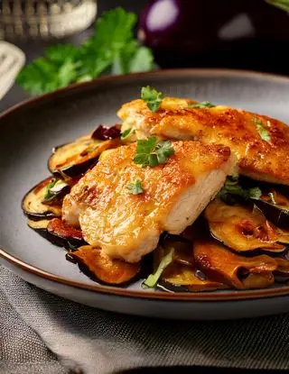 Ricetta Petto di pollo con melanzane di heltamain