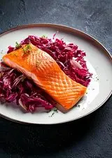 Ricetta Filetto di salmone con radicchio