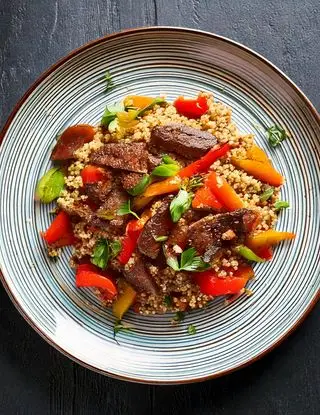 Ricetta Straccetti di vitello con quinoa e peperoni di eltamain