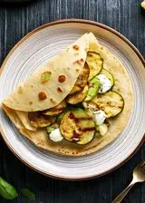 Ricetta Piadina con mozzarella e zucchine grigliate