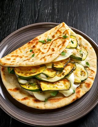 piadina acqua e farina liquida Piadina leggera all'acqua main image 1