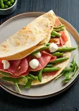 Ricetta Piadina con prosciutto cotto, fagiolini e mozzarelline