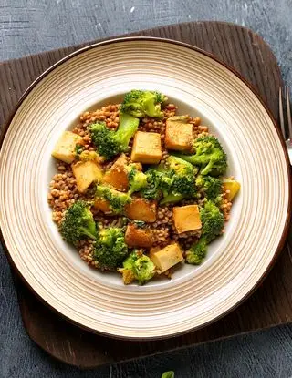 Ricetta Farro con Tofu e Broccoli di heltamain