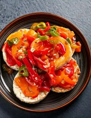 Ricetta Gallette di riso con peperoni e cipolla di heltamain