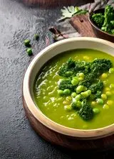Ricetta Minestra di piselli con cavolo nero