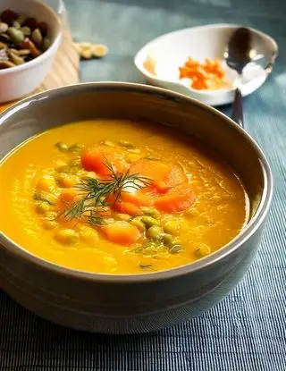 Ricetta Vellutata di finocchi con carote, fagioli e curcuma di heltamain