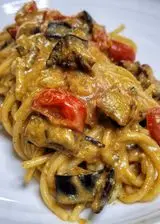 Ricetta Spaghetti con crema di melanzane e pomodorini