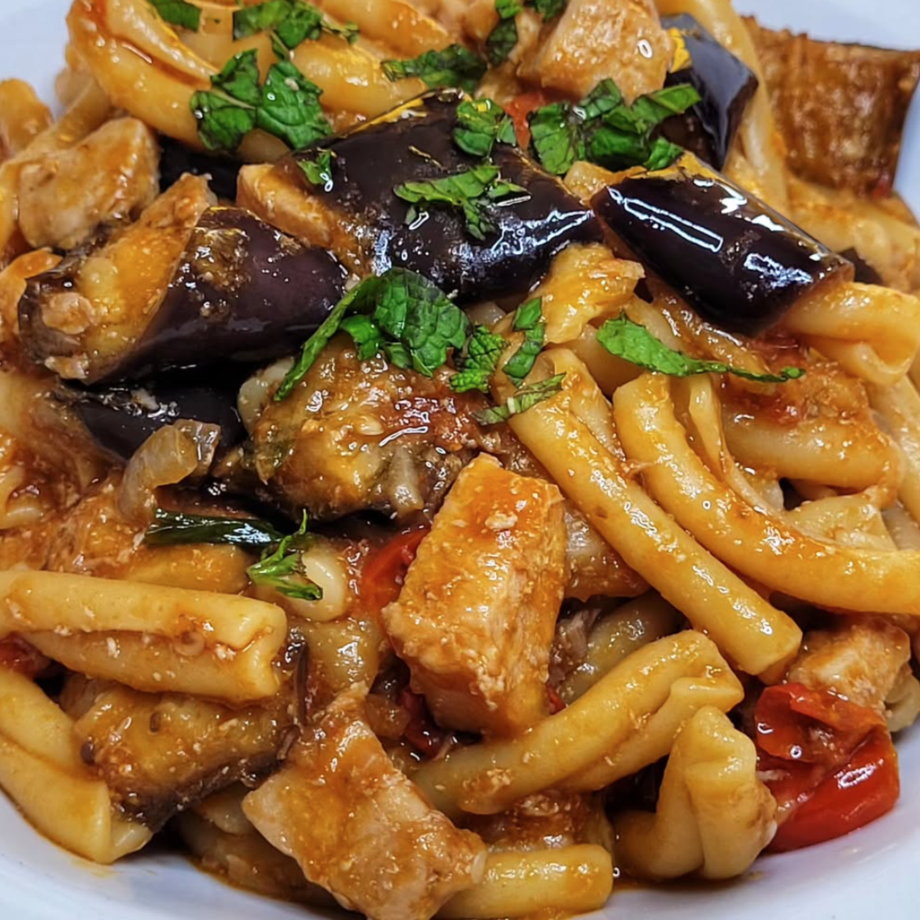 Casarecce con spada e melanzane