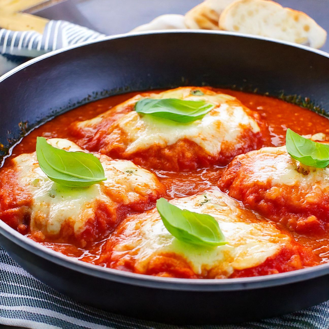 Pollo alla pizzaiola