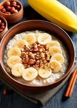 Ricetta Overnight porridge con avena, banana e nocciole tritate