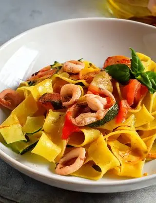 Ricetta Pasta calamari e zucchine di heltamain