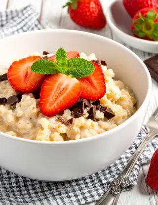 Ricetta Porridge con fragole e cioccolato fondente di heltamain