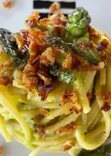 Ricetta Spaghetti con crema di asparagi e guanciale croccante😍