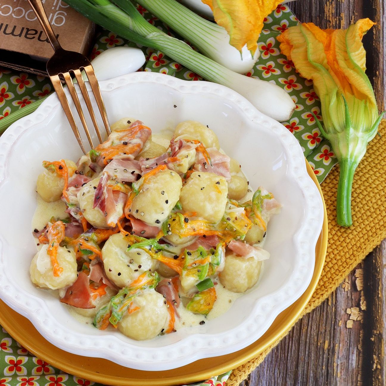 Gnocchi con Fiori di Zucca e Speck