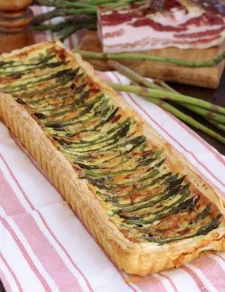 Ricetta Crostata di Asparagi, Robiola e Bacon di profumodilimoniblog