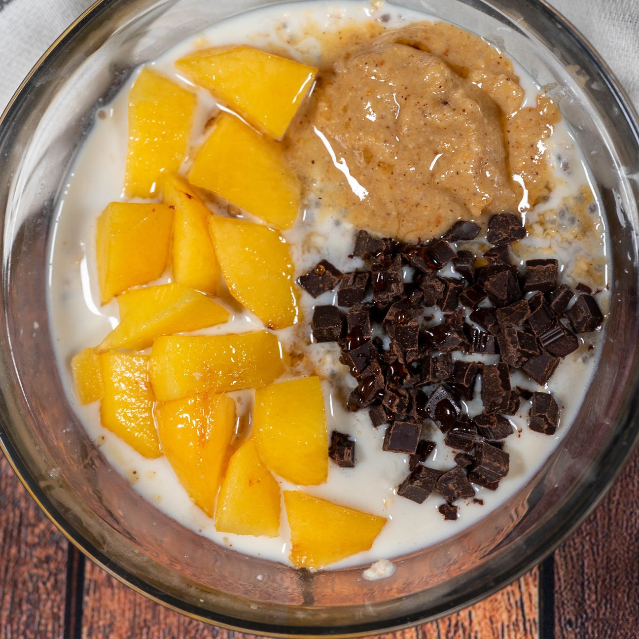 Overnight porridge con semi di chia