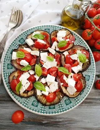 Ricetta MELANZANE CON POMODORINI E FETA di kettycucinooggi