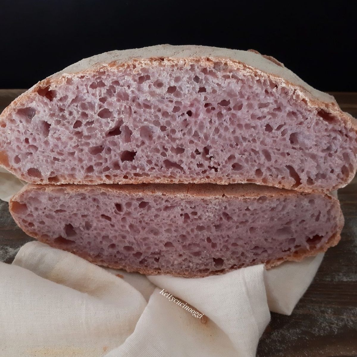 PANE VIOLA COTTO NELLA TAJINE
