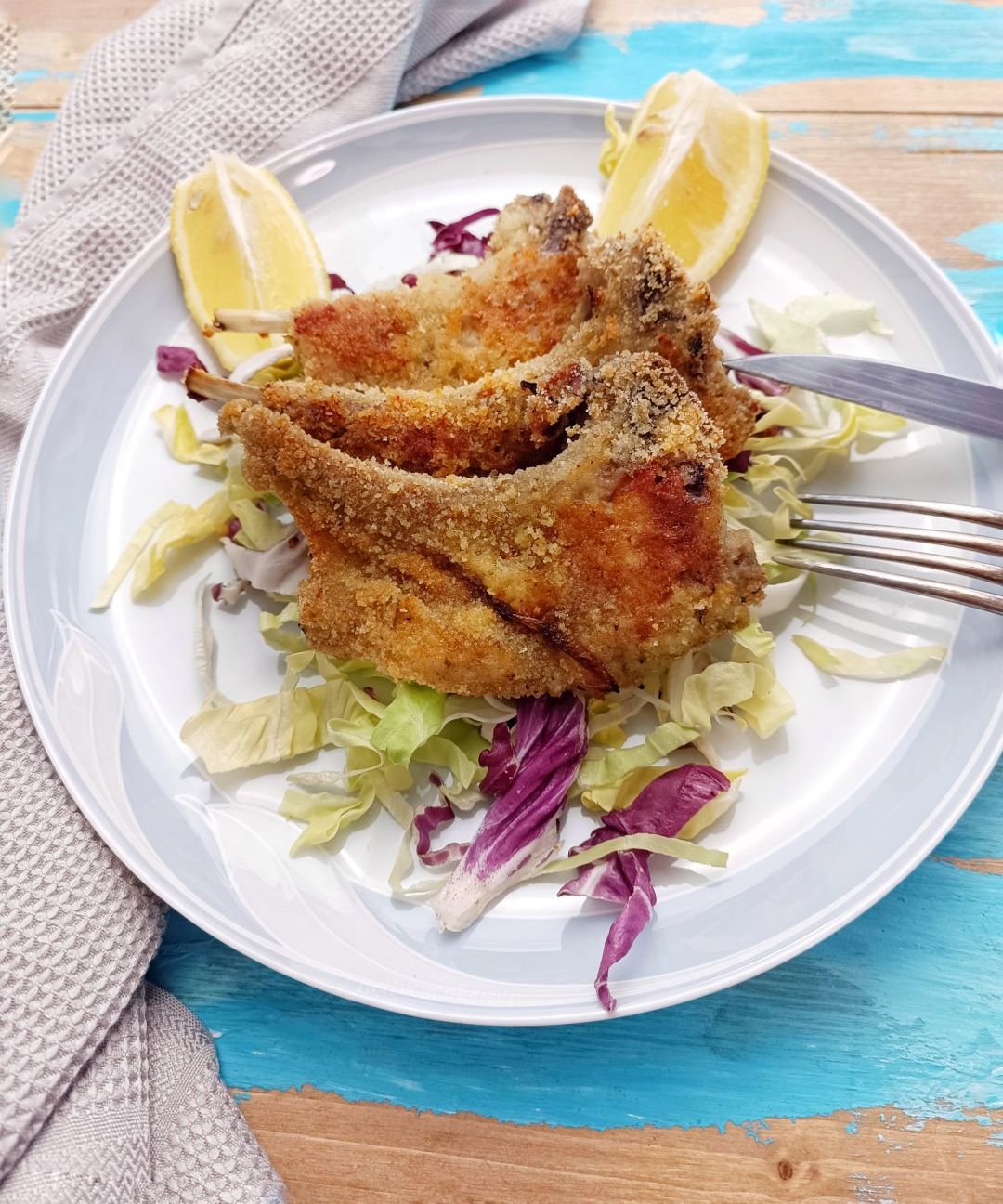 Costolette di agnello impanate senza uova