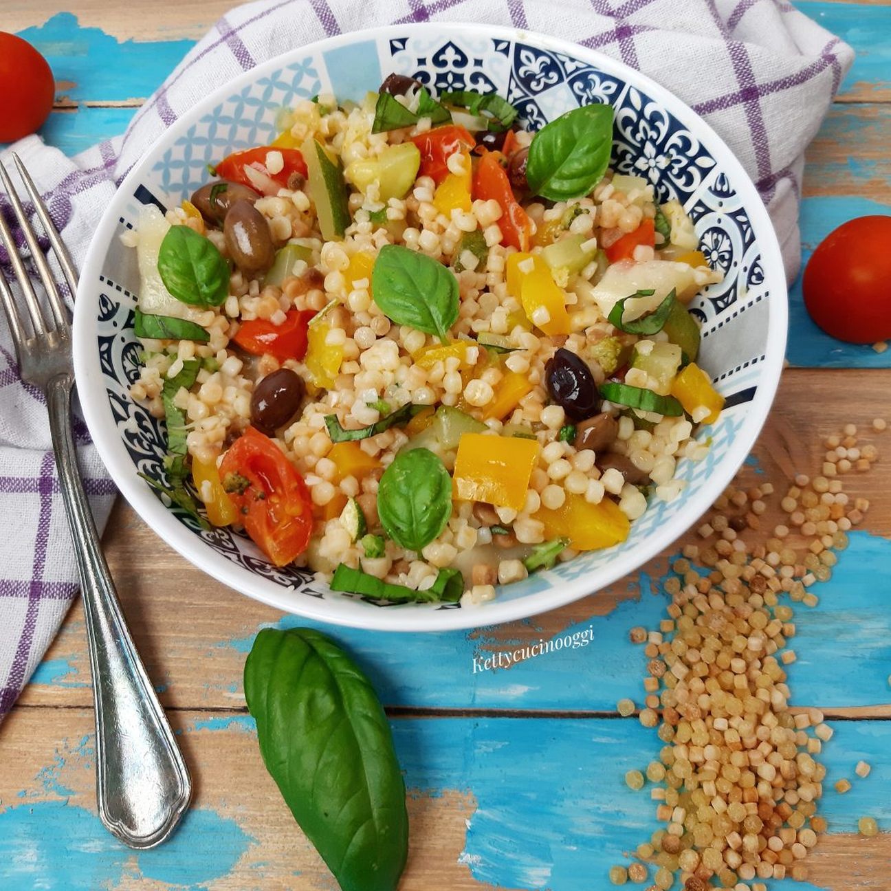 INSALATA FREDDA DI FREGOLA ALLE VERDURE
