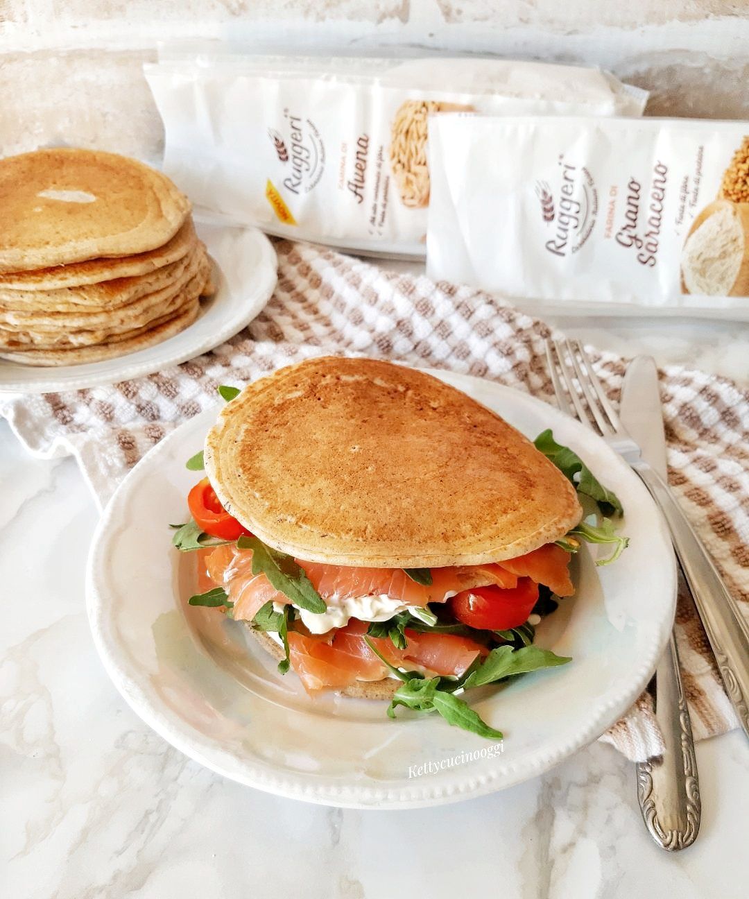 PANCAKES SALATI AL KEFIR