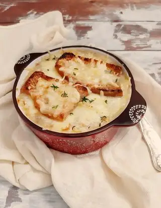 Ricetta ZUPPA DI CIPOLLE FRANCESE di kettycucinooggi