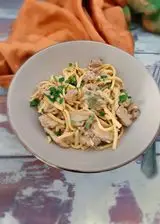 Ricetta SPATZLE CON SALSICCIA E PORCINI