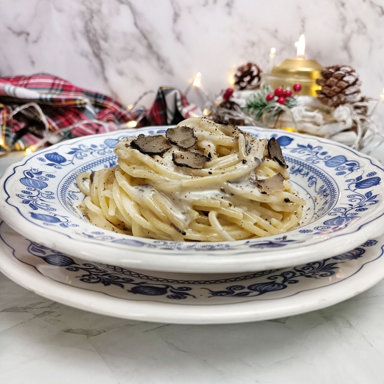 Spaghetti cacio e pepe con tartufo