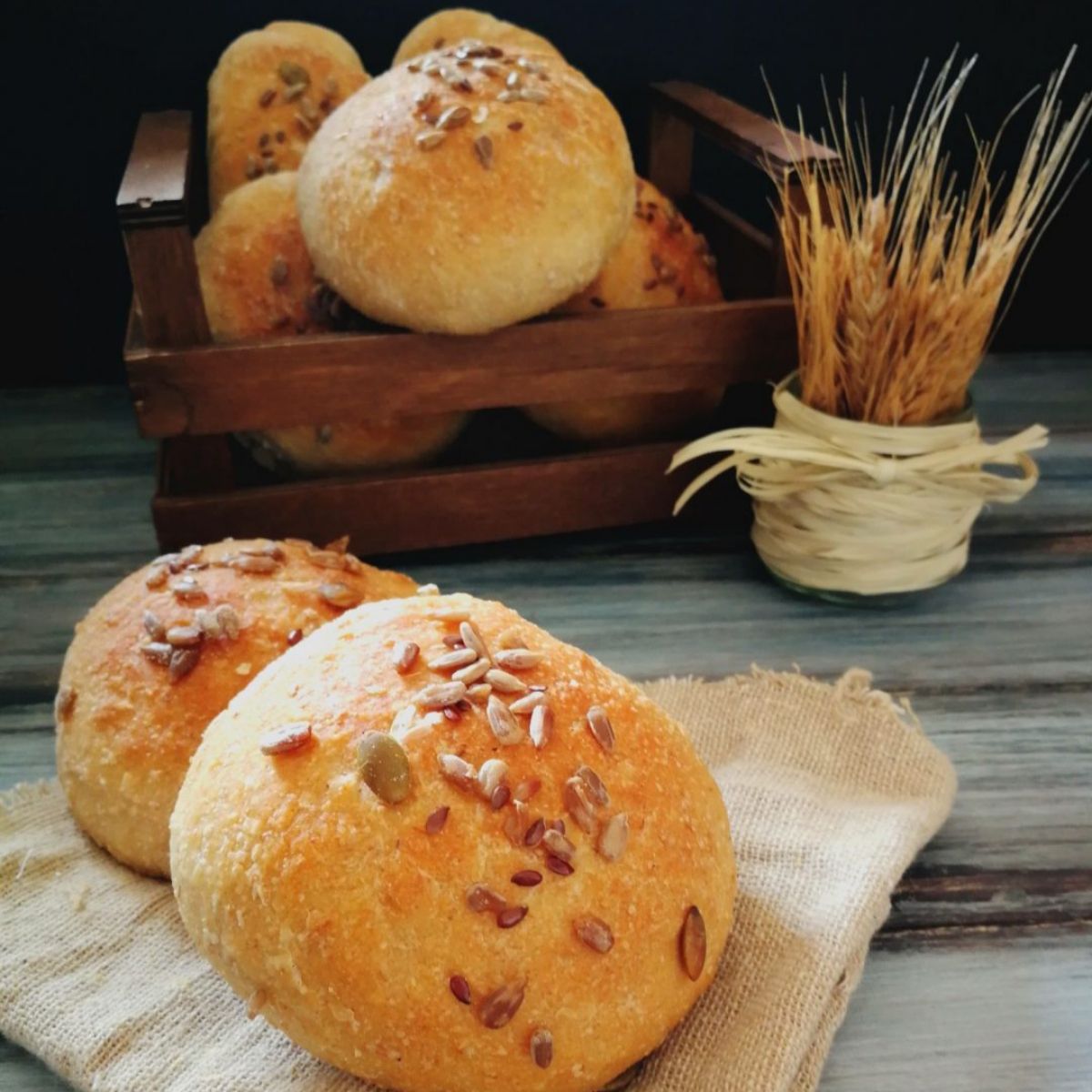 PANINI INTEGRALI CON PASTA MADRE