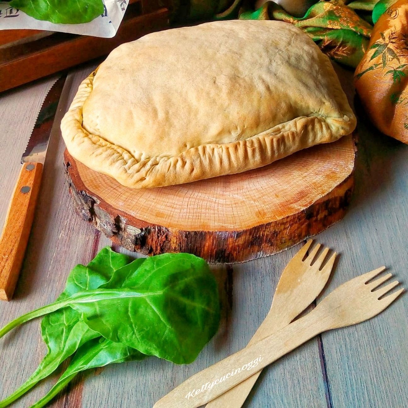 PANZEROTTO CON BIETOLE FRESCHE