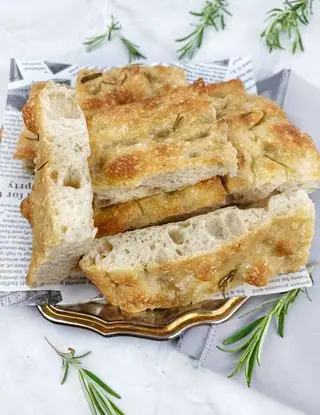 Ricetta FOCACCIA A LUNGA LIEVITAZIONE di kettycucinooggi