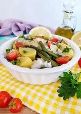 Ricetta INSALATA FRESCA CON VERDURE E MERLUZZO