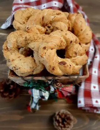 Ricetta TARALLI NAPOLETANI ‘NZOGNA E PEPE di kettycucinooggi