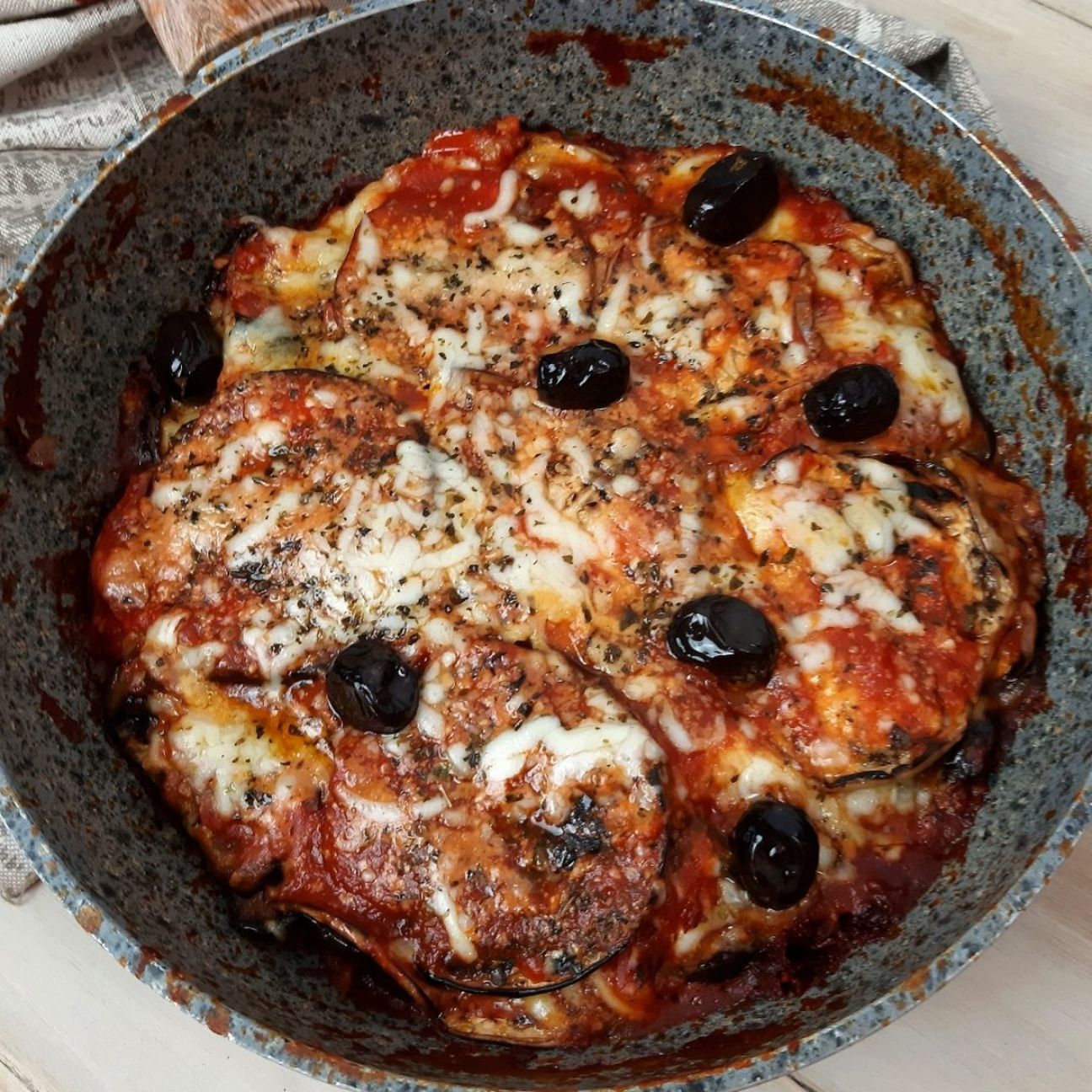 PIZZAIOLA DI MELANZANE GRIGLIATE