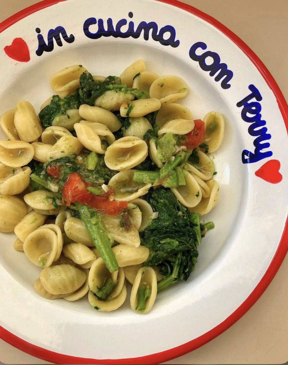 ORECCHIETTE E CIME DI RAPA ALLA BARESE