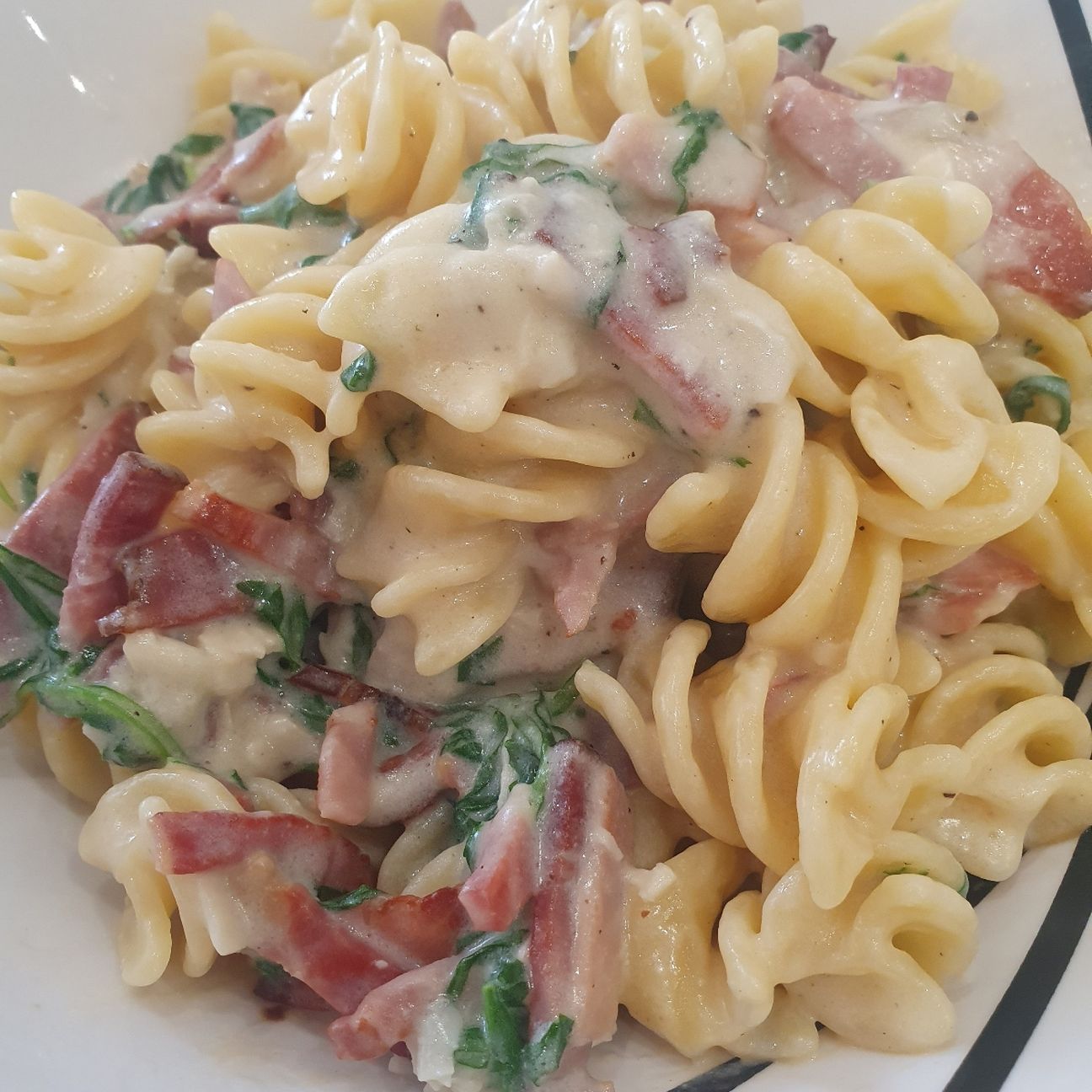 ~Fusillotti, speck crema di zola e rucola~