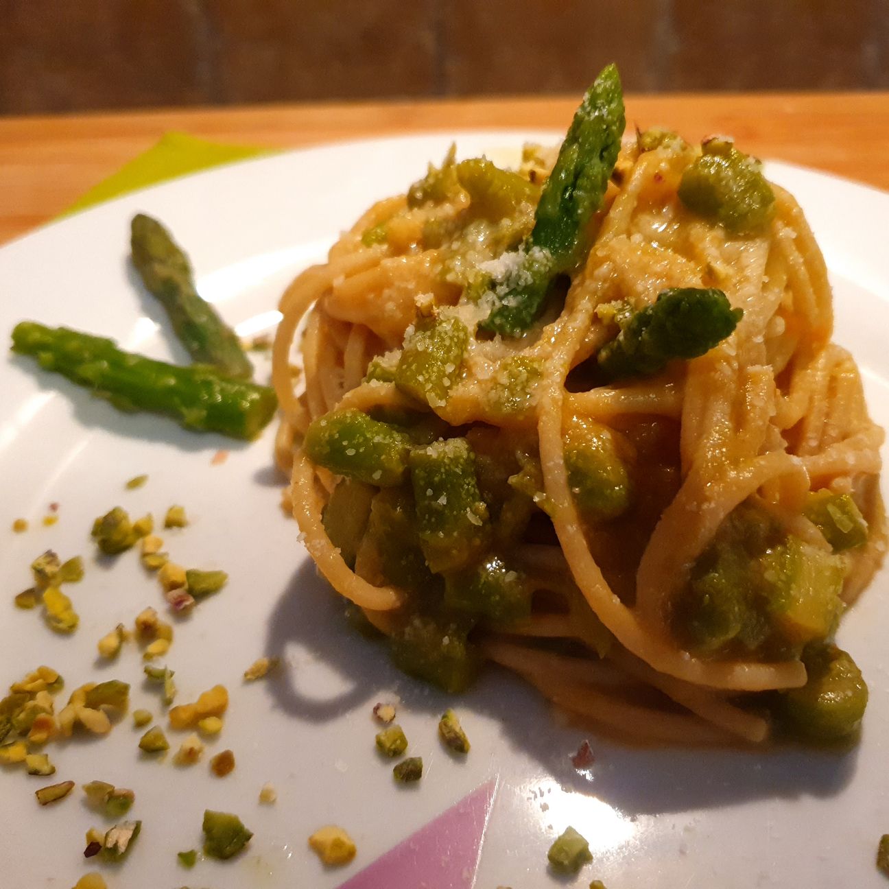 Spaghetti con asparagi