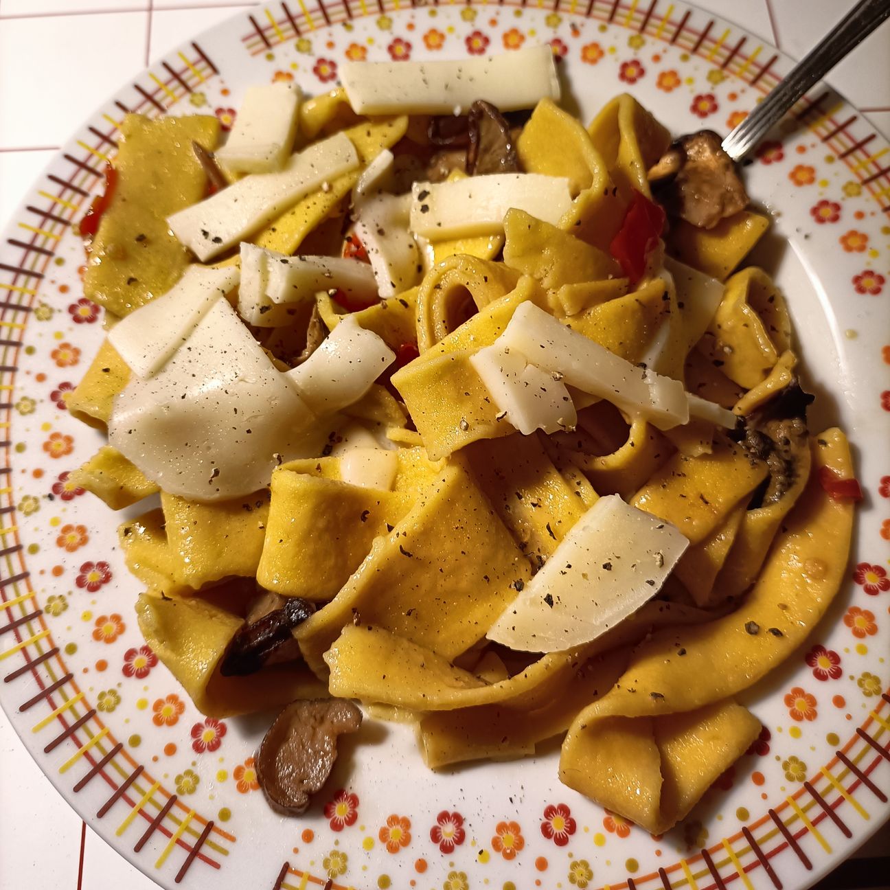 Lasagnette di ceci ai funghi