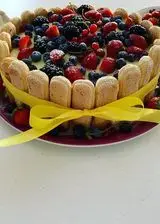 Ricetta Torta Charlotte ai frutti di bosco