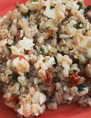 Ricetta Insalata di farro di Quelche_ilfrigo_offre