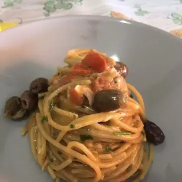 Ricetta Spaghetti alla puttanesca 🍝