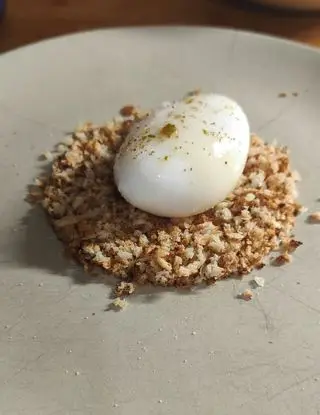 Ricetta Uovo pochè con pane tostato di affidjchef