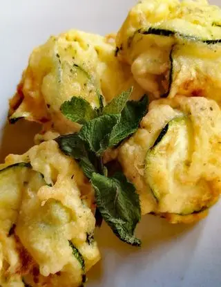 Ricetta Frittelle di zucchine di anna_maria094