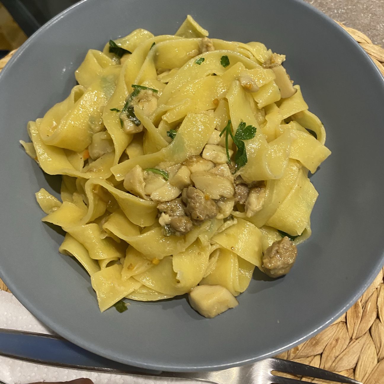 Pappardelle porcini e salsiccia