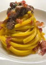 Ricetta Linguine con crema di zucca, porcini e crudo di Parma