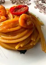 Ricetta Spaghetti pomodoro gamberi e la loro bisque 🦐