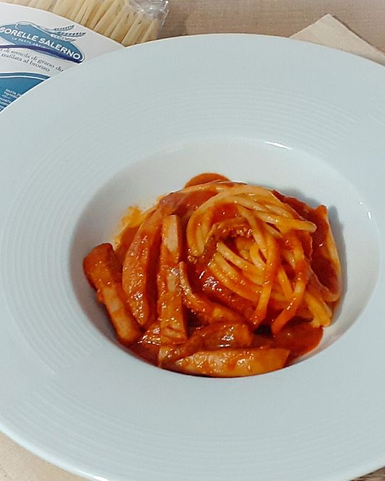 Spaghetti al ragù di seppie