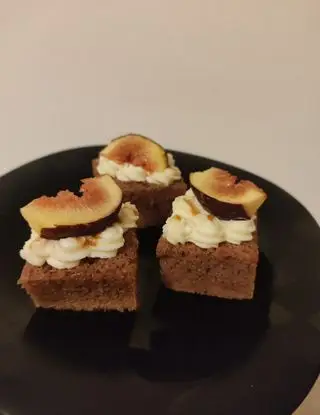 Ricetta Quadrotti fichi e crema al mascarpone di francesca.mangone
