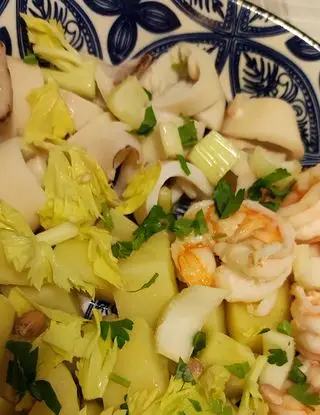 Ricetta Insalata calamari, mazzancolle e patate di francesca.mangone