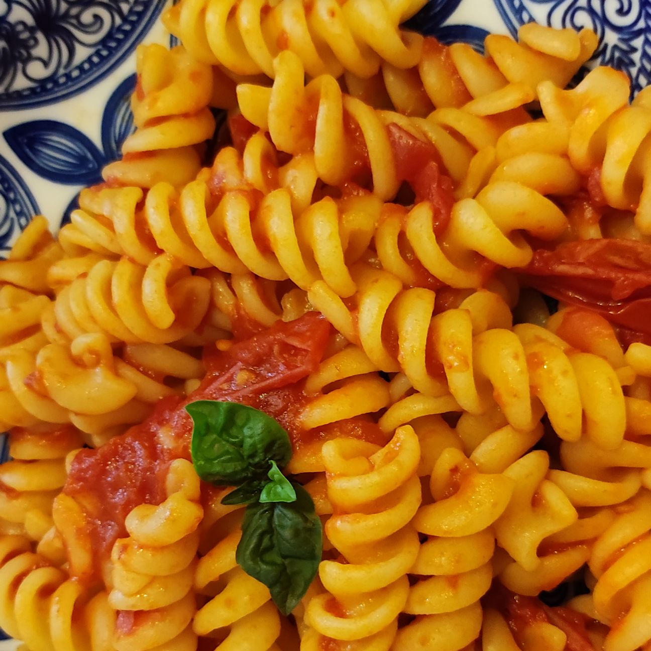 Fusilloni al pomodoro fresco